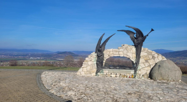 12.04.2025-r.-Poznajemy-Zywiec-Zamek-Kalwaria-Matyska-fot.-Renata-Szustak-Brzeziok-4